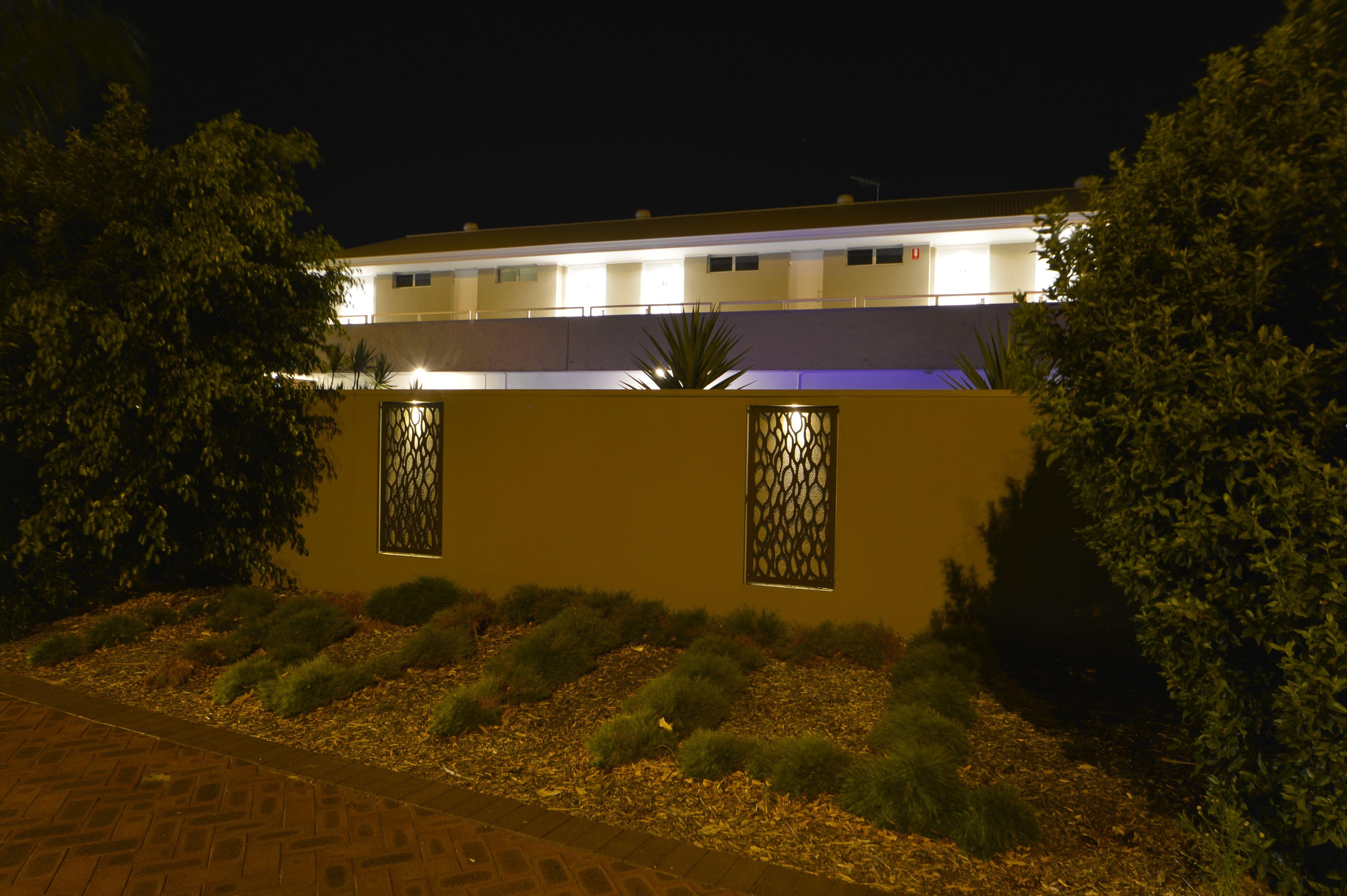 Bentley Motel
