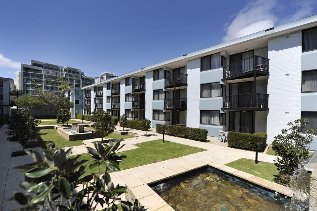 Lodestar Waterside Apartments